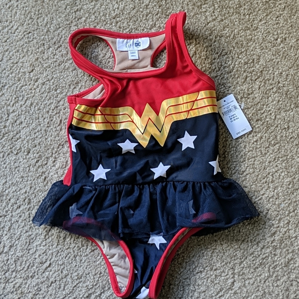 NWT Wonder Woman Baby Gap 3T swimsuit